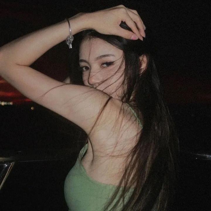 生娃后我龙女的身份曝光了